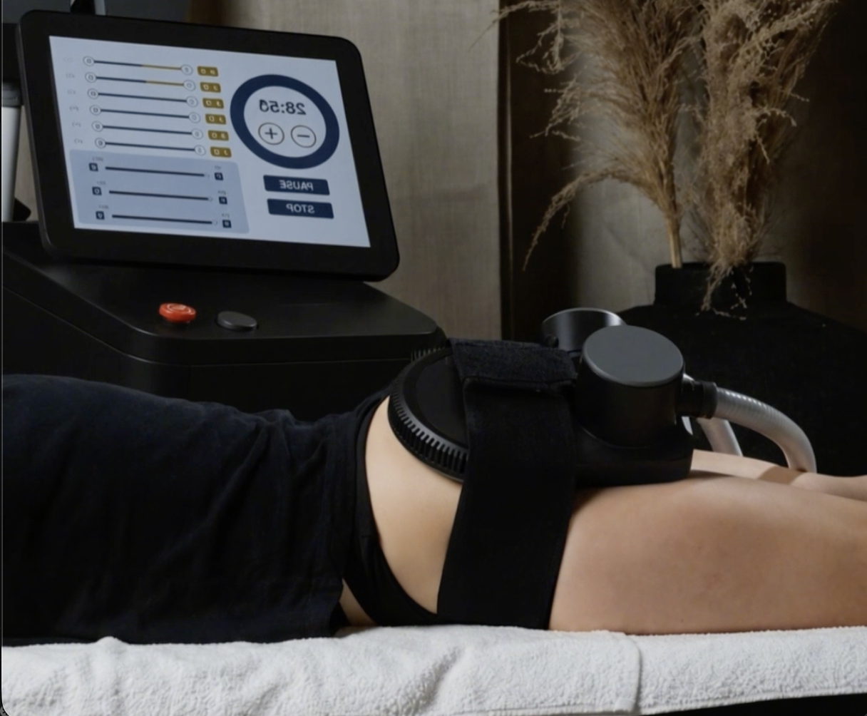 EM PowerSlim behandling hos Lania Laser Klinik i Solna